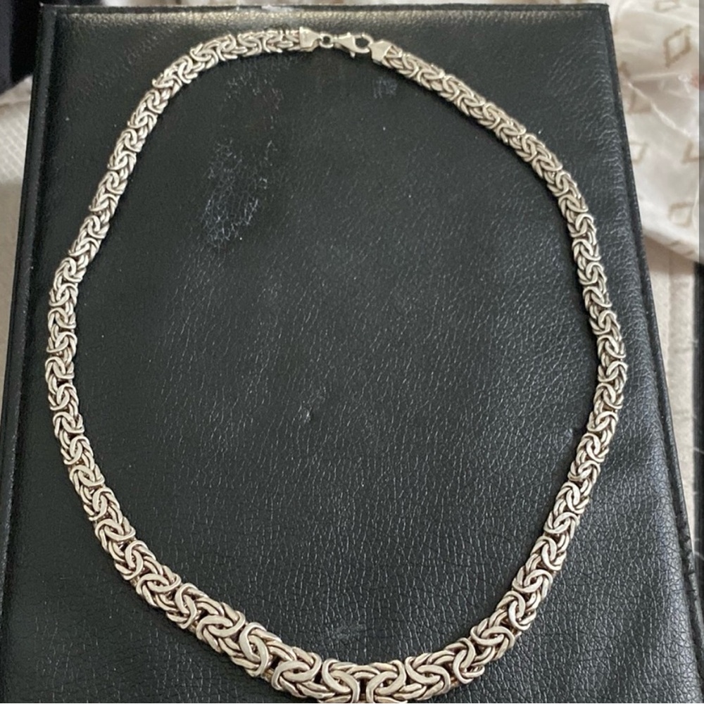 Elegant 925 Italy sterling Silver Chain Necklace